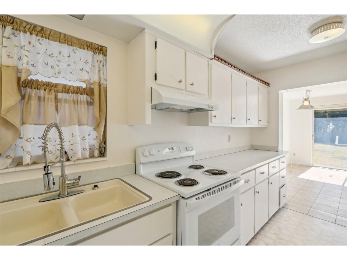 235 Thistle Court Lehigh Acres FL 33936 C7518072 image11