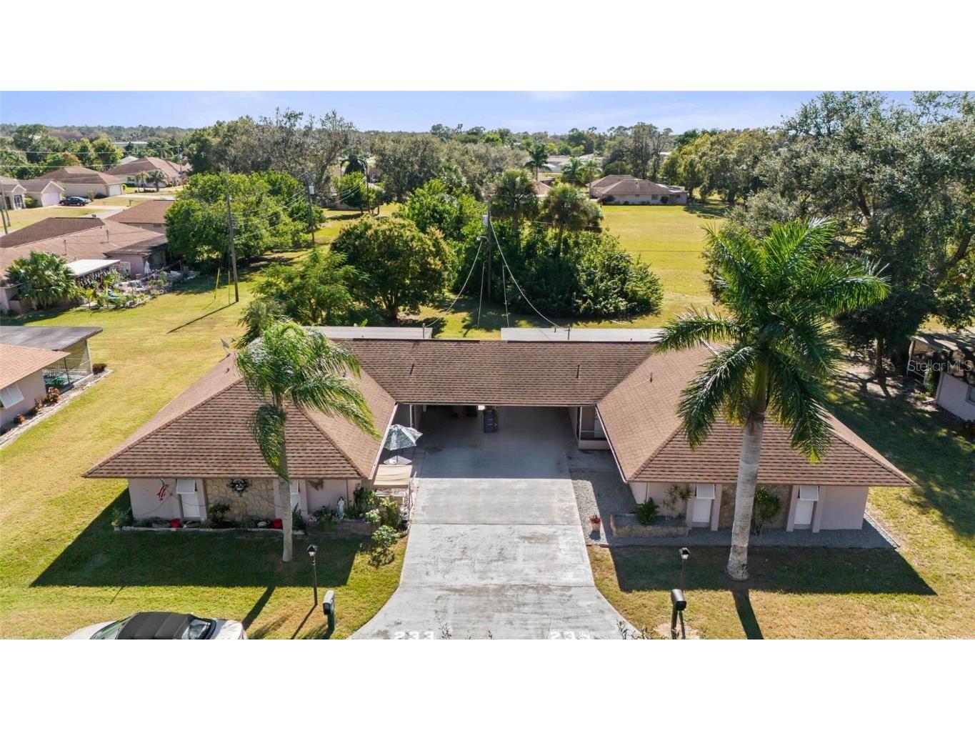 235 Thistle Court Lehigh Acres FL 33936 C7518072 image3