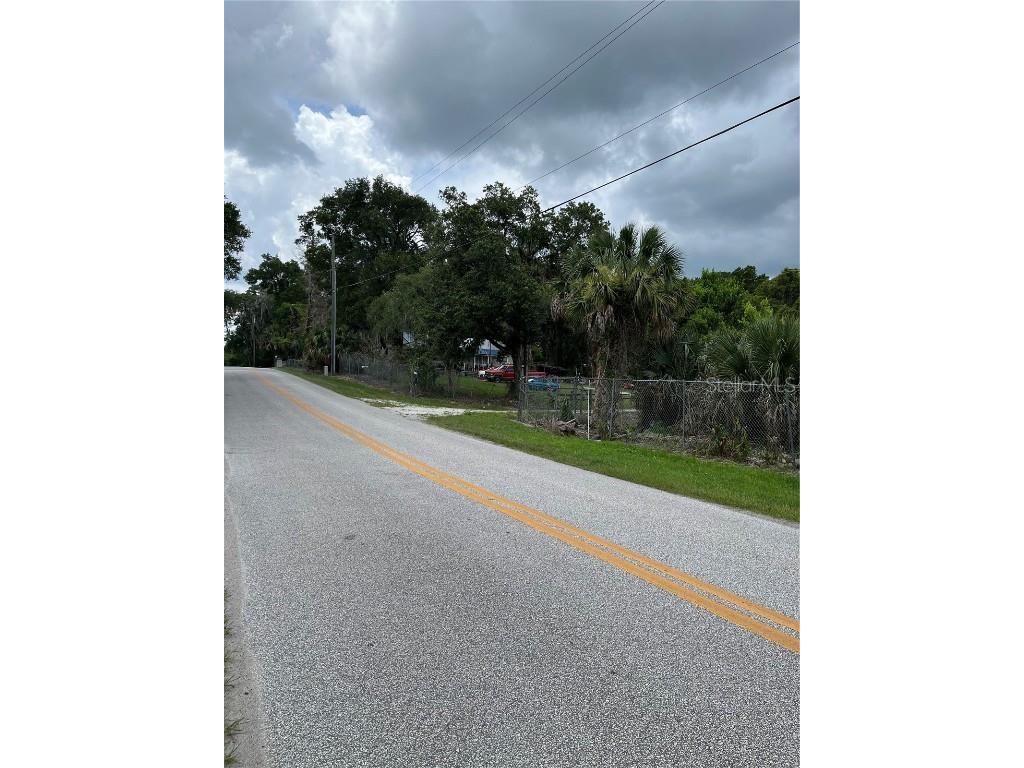 235 W Wisconsin Avenue Orange City FL 32763 O6034556 image8