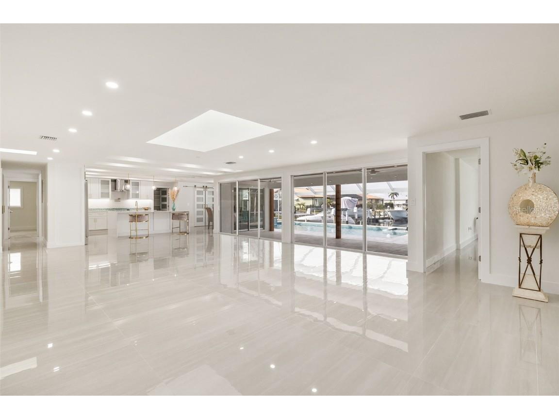 2350 Via Venice Punta Gorda FL 33950 A4638672 image9