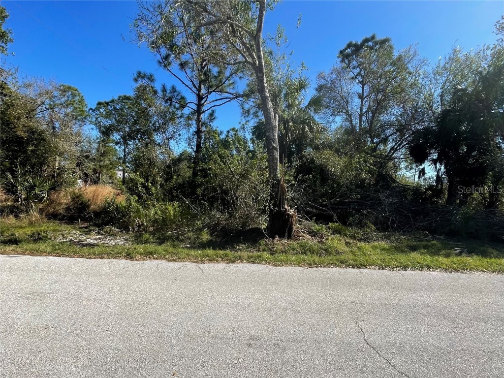 23504 Elmira Boulevard Punta Gorda FL 33980 TB8430361 image2