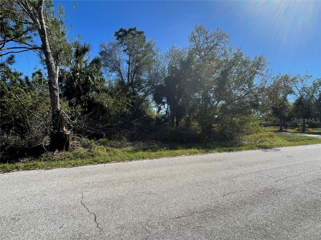 23504 Elmira Boulevard Punta Gorda FL 33980 TB8430361 image3