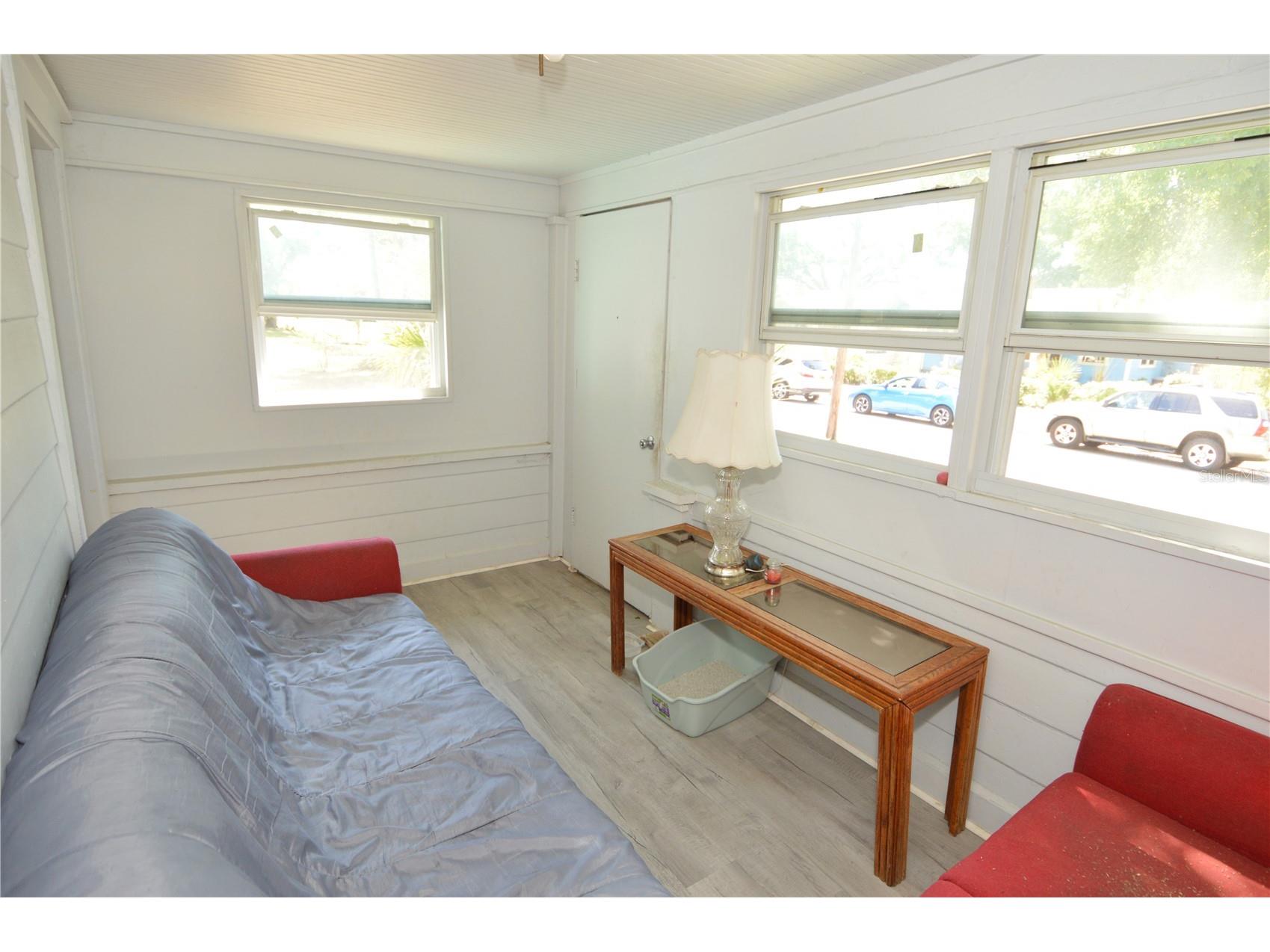2351 25th Avenue S Saint Petersburg FL 33712 TB8493803 image12