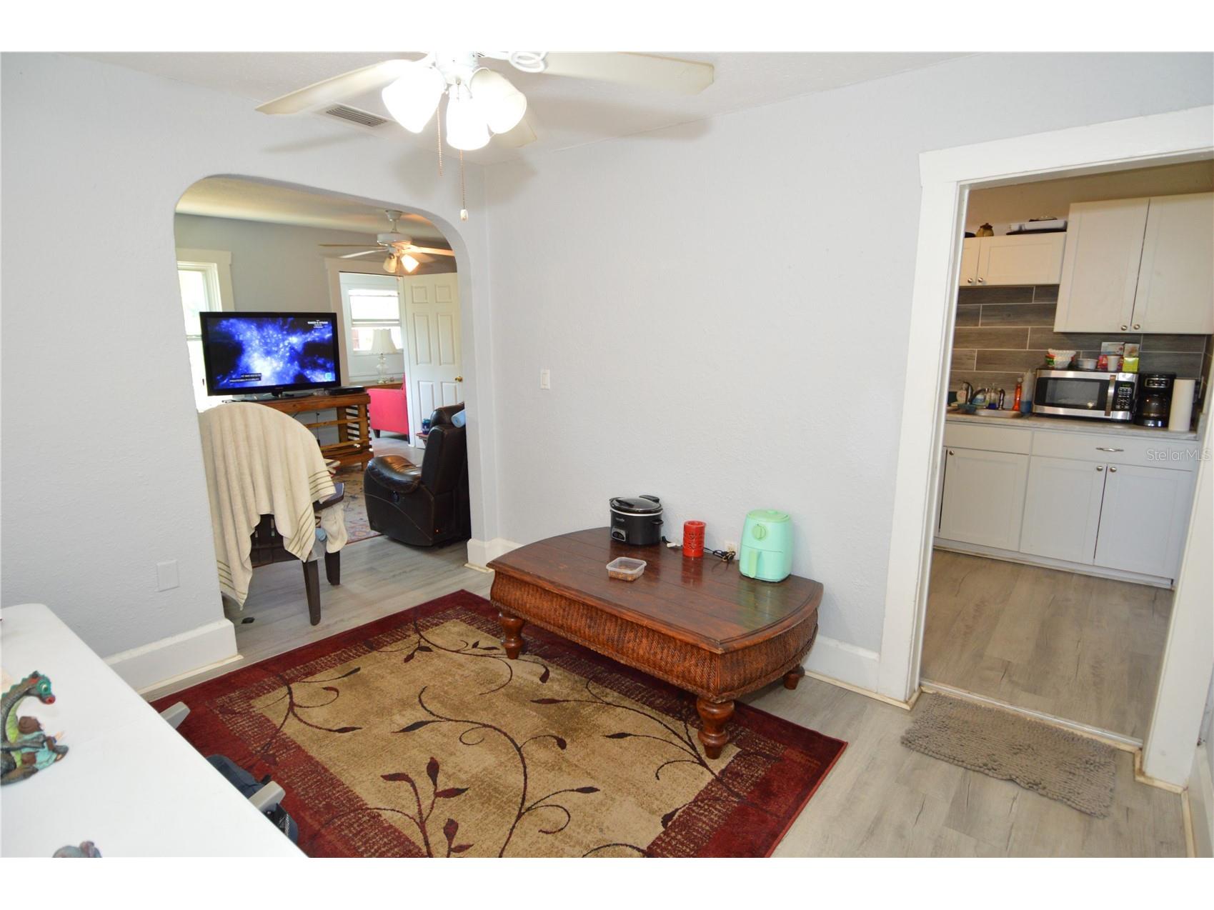 2351 25th Avenue S Saint Petersburg FL 33712 TB8493803 image23