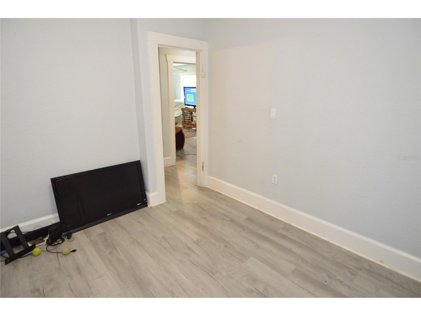 2351 25th Avenue S Saint Petersburg FL 33712 TB8493803 image32