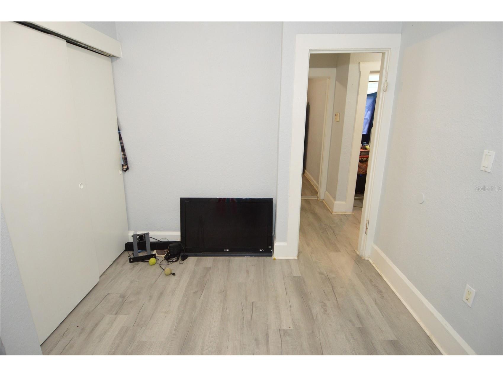 2351 25th Avenue S Saint Petersburg FL 33712 TB8493803 image33