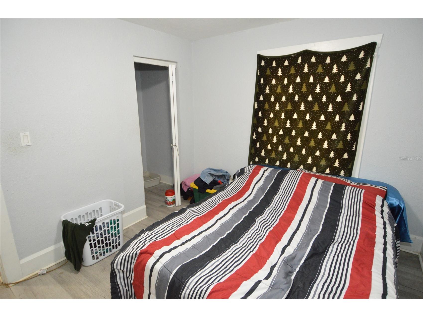 2351 25th Avenue S Saint Petersburg FL 33712 TB8493803 image45