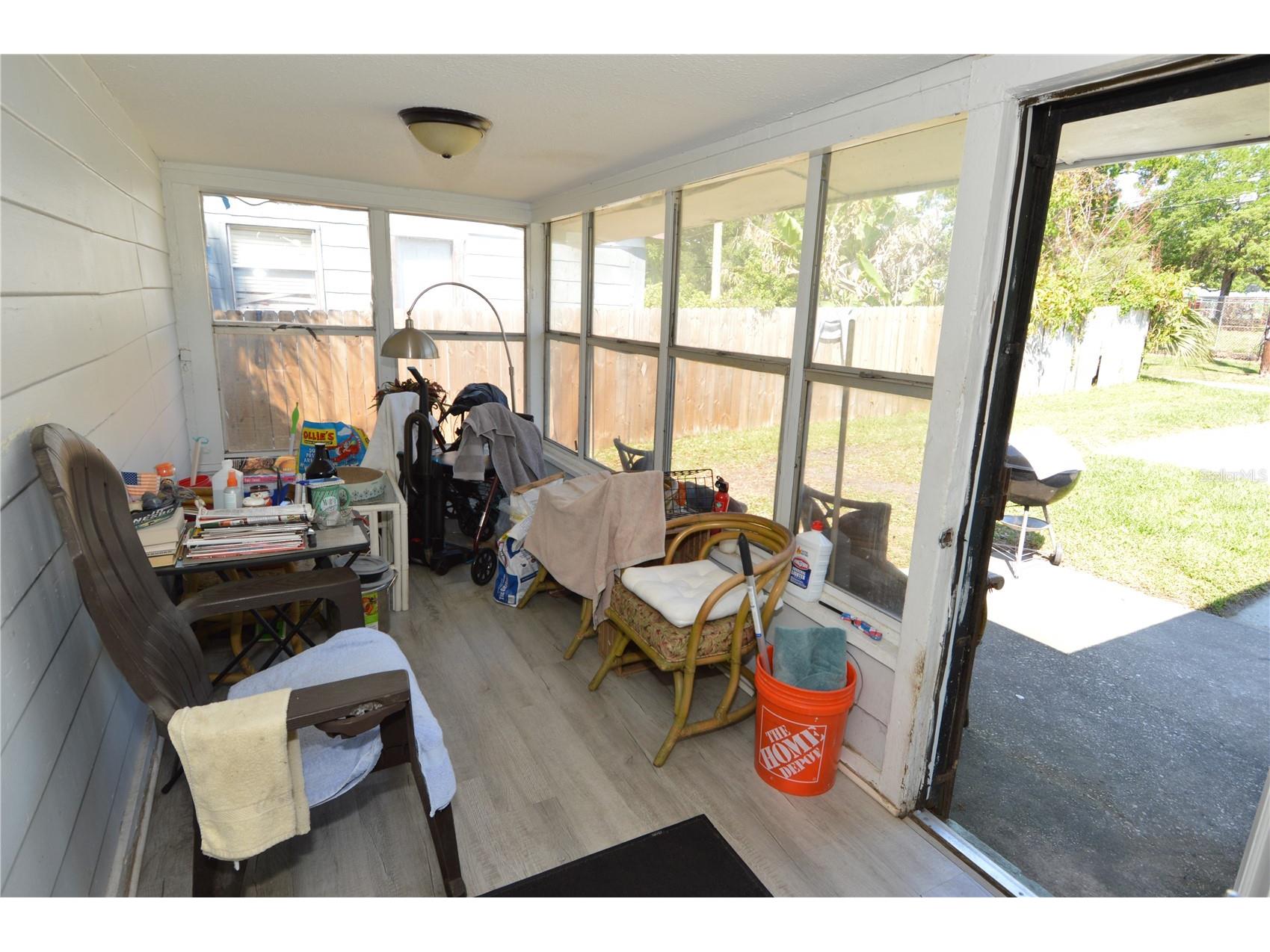 2351 25th Avenue S Saint Petersburg FL 33712 TB8493803 image48