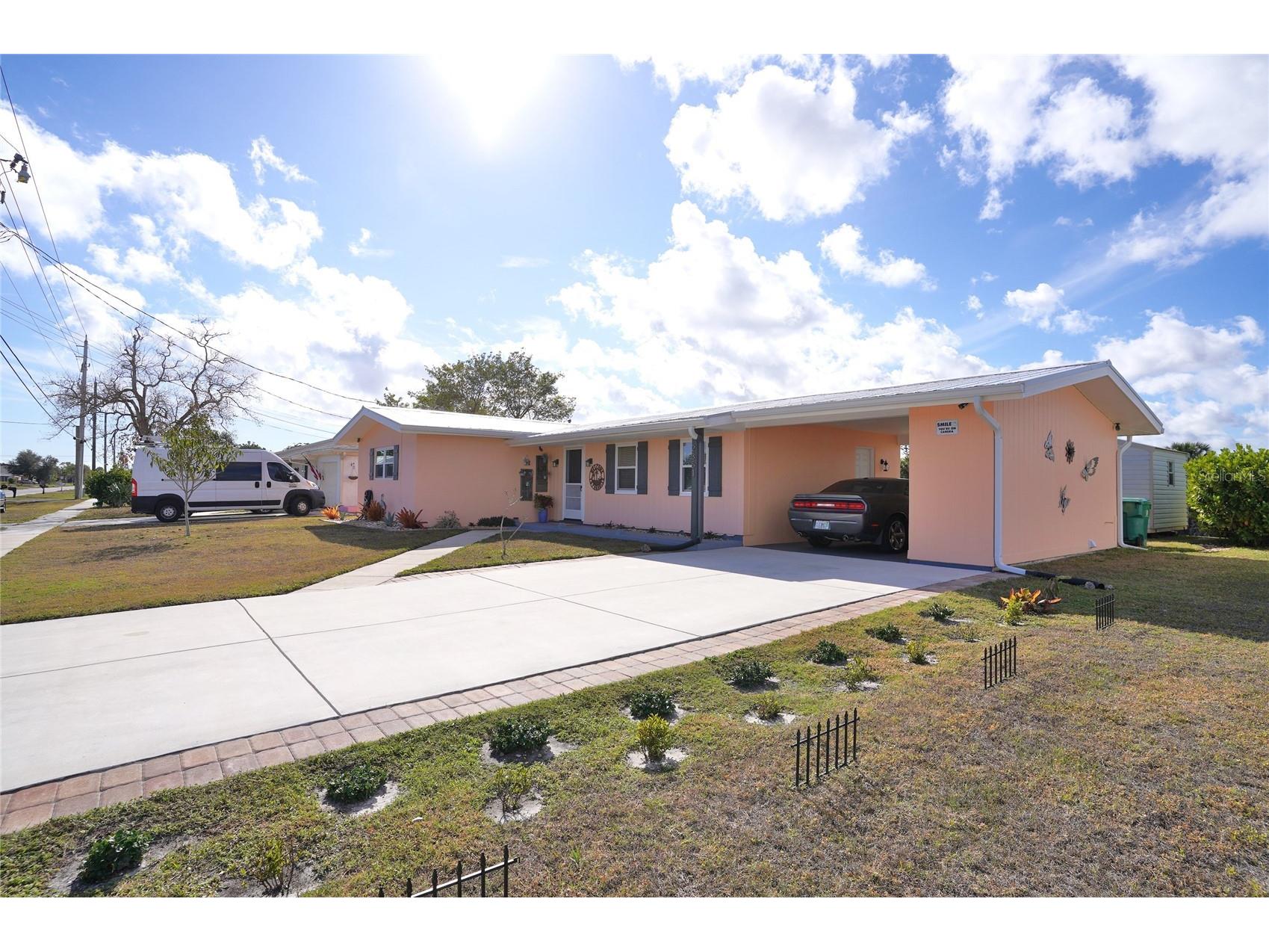 2351 Easy Street Port Charlotte FL 33952 C7519646 image2