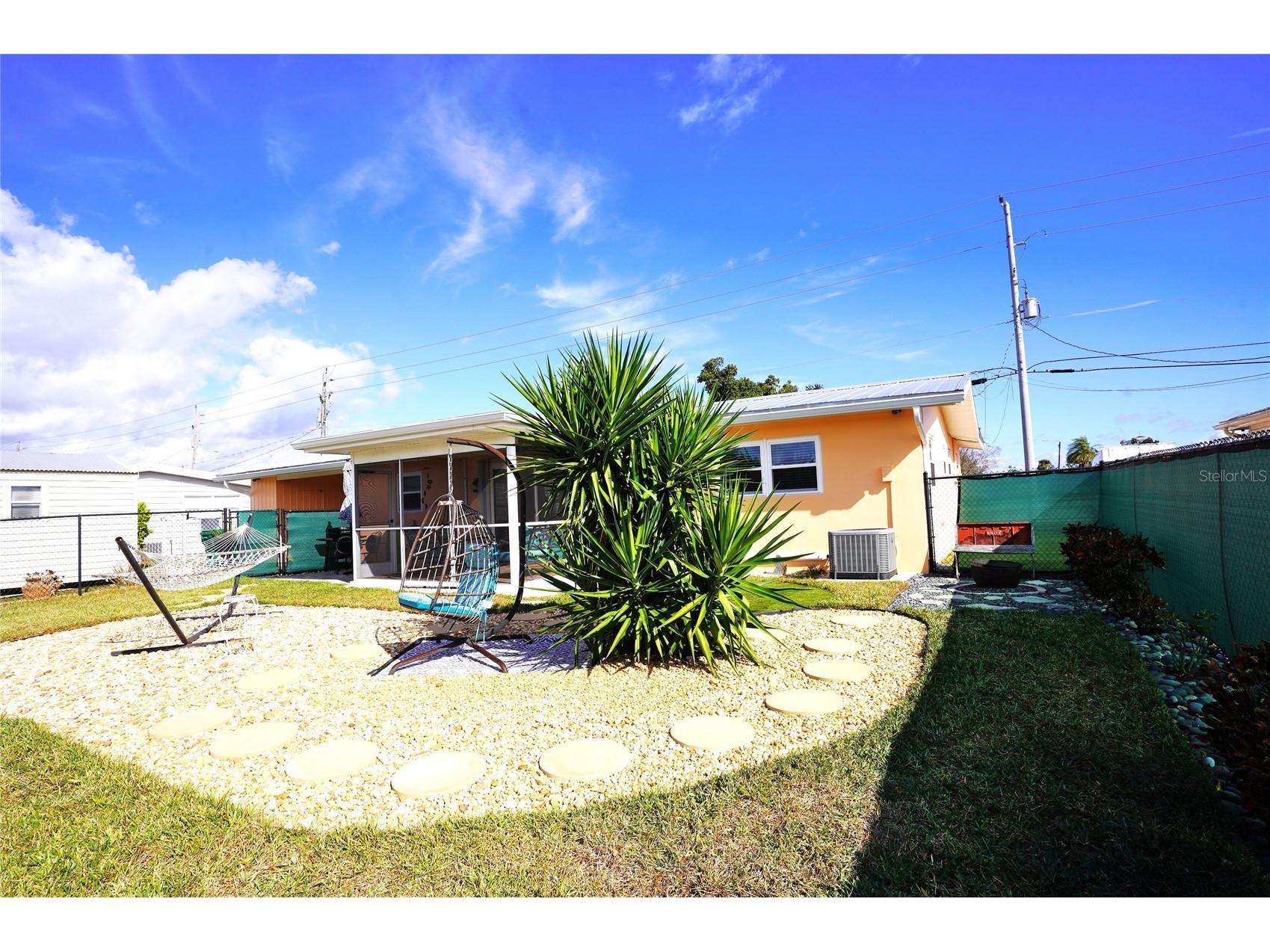 2351 Easy Street Port Charlotte FL 33952 C7519646 image9