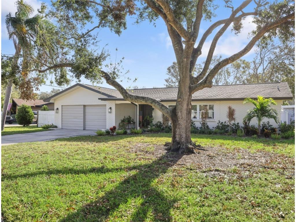 2351 Glenmoor Road N Clearwater FL 33764 TB8314259 image1