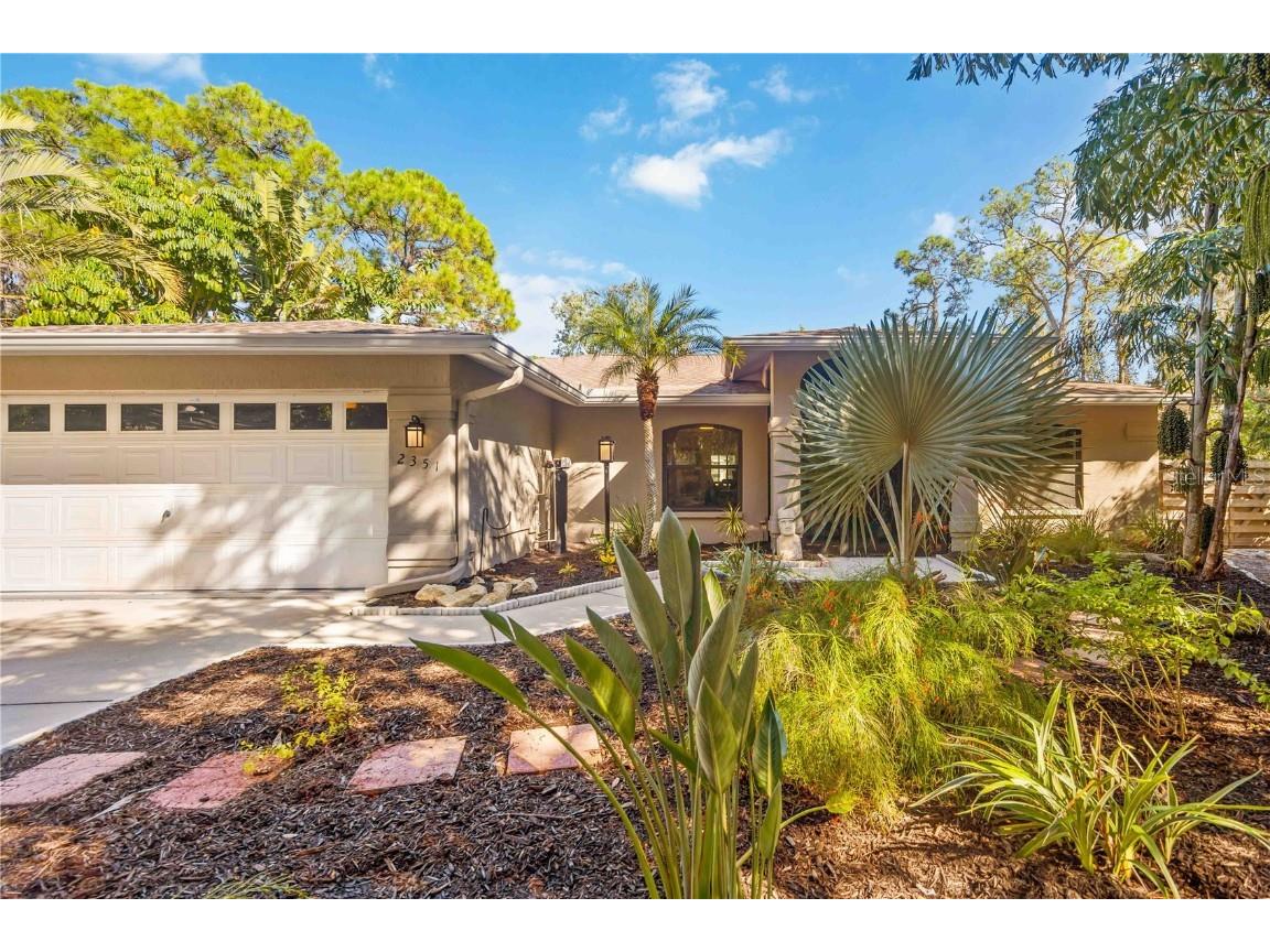 2351 Greendale Drive Sarasota FL 34232 - Mallard Lake A4589374 image1