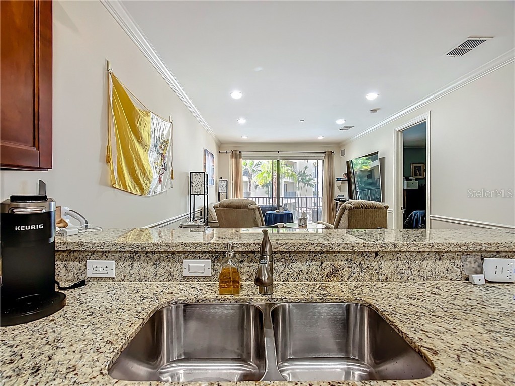 2351 Lakeview Drive #205 Sebring FL 33870 O6327865 image9