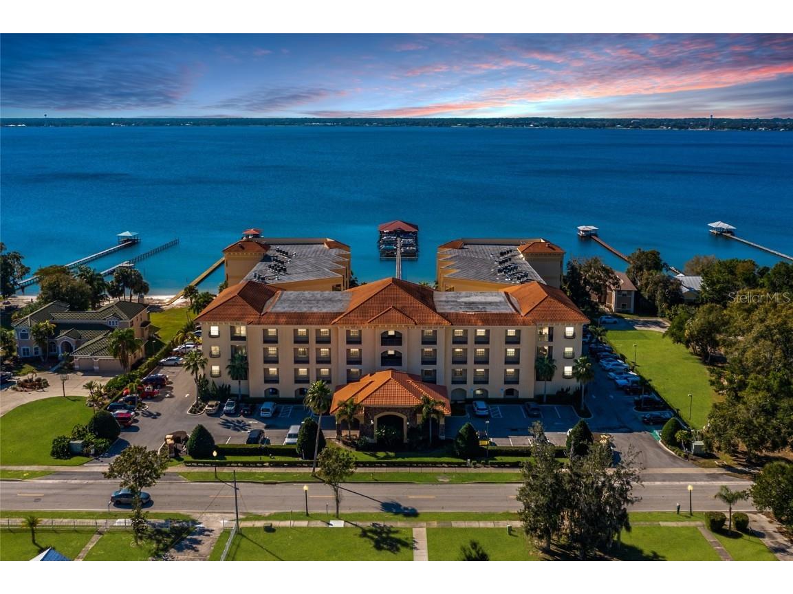 2351 Lakeview Drive #210 Sebring FL 33870 - LAKE JACKSON W7860459 image1