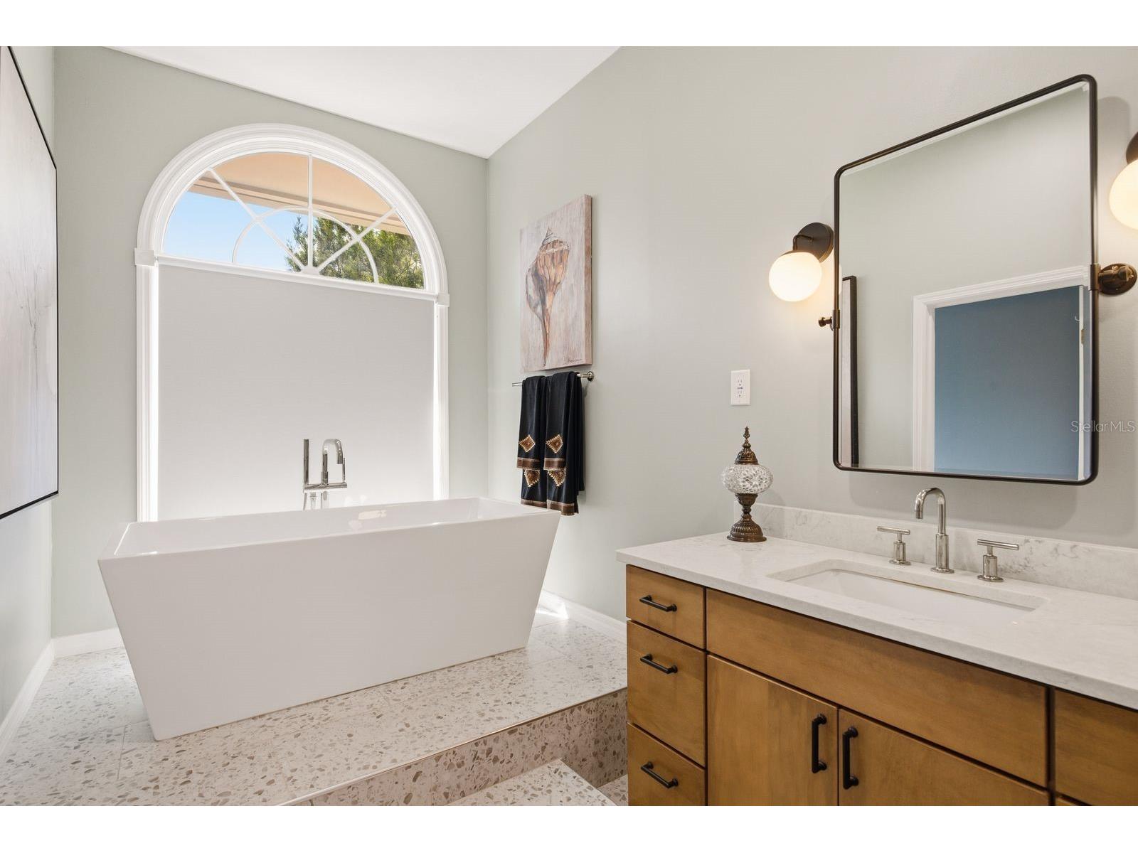 2351 NE Coachman Road Clearwater FL 33765 TB8485243 image28