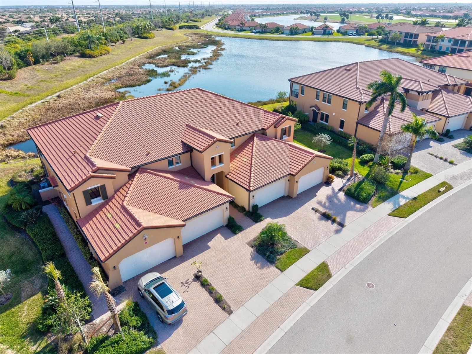 23516 Awabuki Drive #201 Venice FL 34293 N6142603 image2