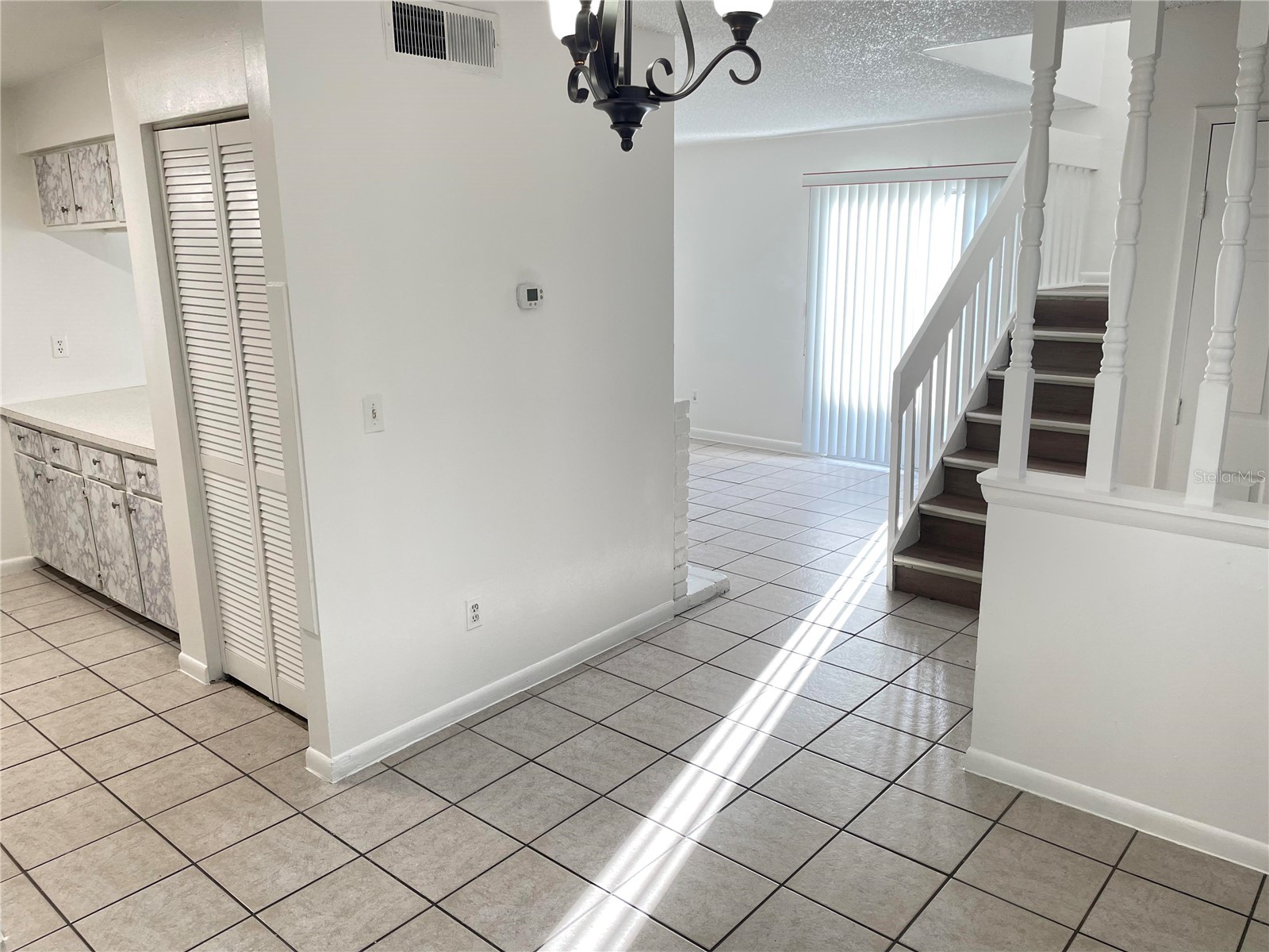 2352 Huntington Green Court #7 Orlando FL 32839 O6389769 image7