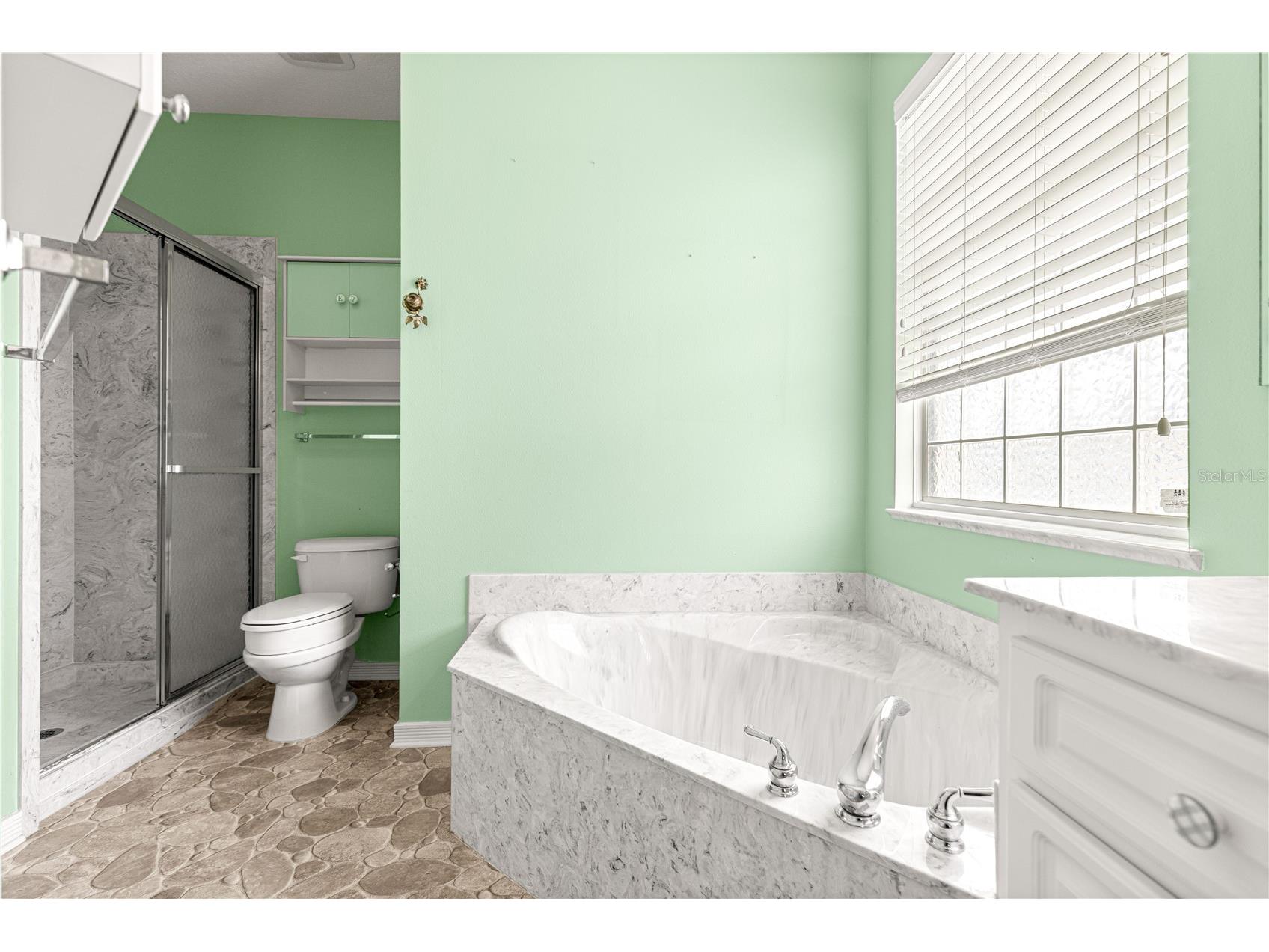 2352 NW 58th Terrace Ocala FL 34482 OM719466 image9