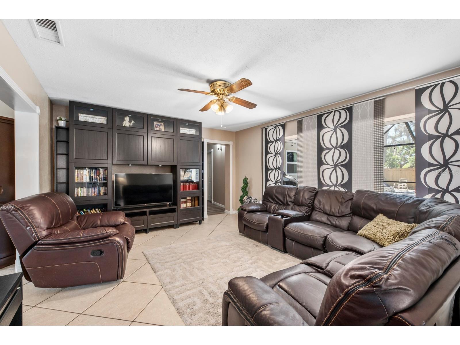 2352 Palm Terrace Sarasota FL 34231 A4692941 image13
