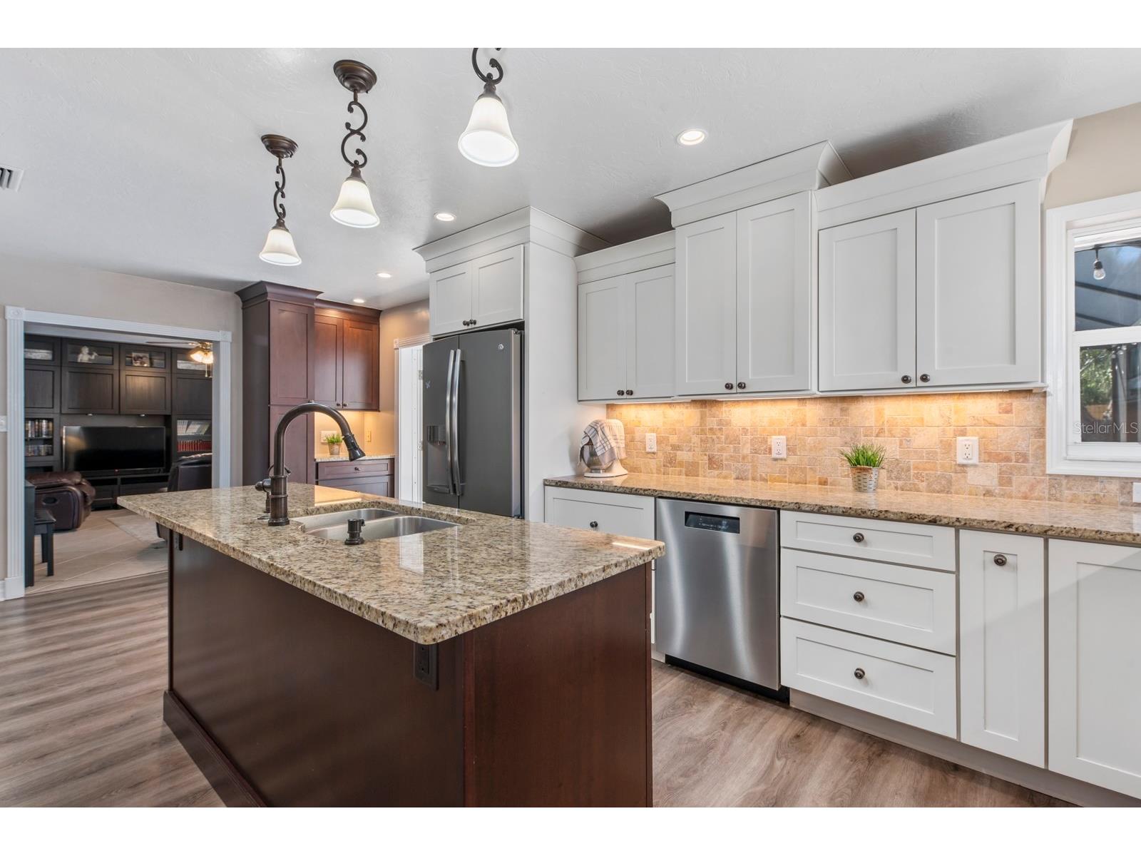 2352 Palm Terrace Sarasota FL 34231 A4692941 image18