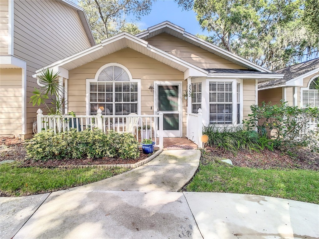 2352 Tallyho Lane Palm Harbor FL 34683 U8215722 image1