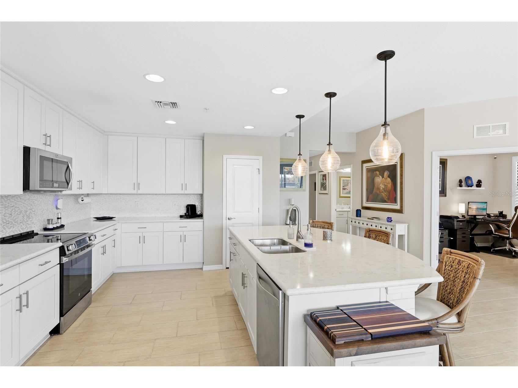 23528 Awabuki Drive #101 Venice FL 34293 A4679632 image10