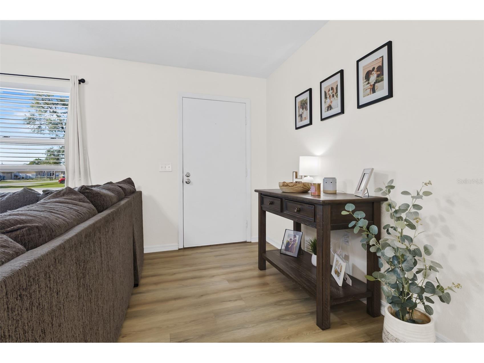 2353 Bishop Road Spring Hill FL 34608 W7883437 image9