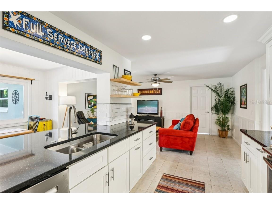 2353 Demaret Drive Dunedin FL 34698 TB8436831 image10