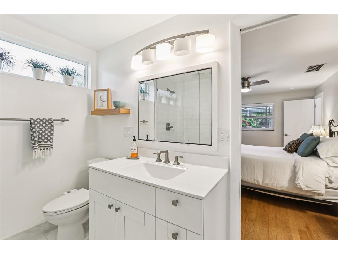 2353 Demaret Drive Dunedin FL 34698 TB8436831 image16