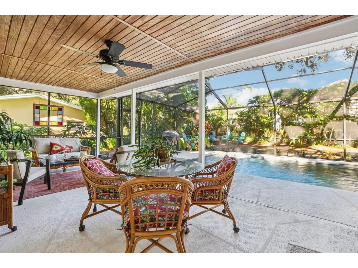 2353 Demaret Drive Dunedin FL 34698 TB8436831 image25