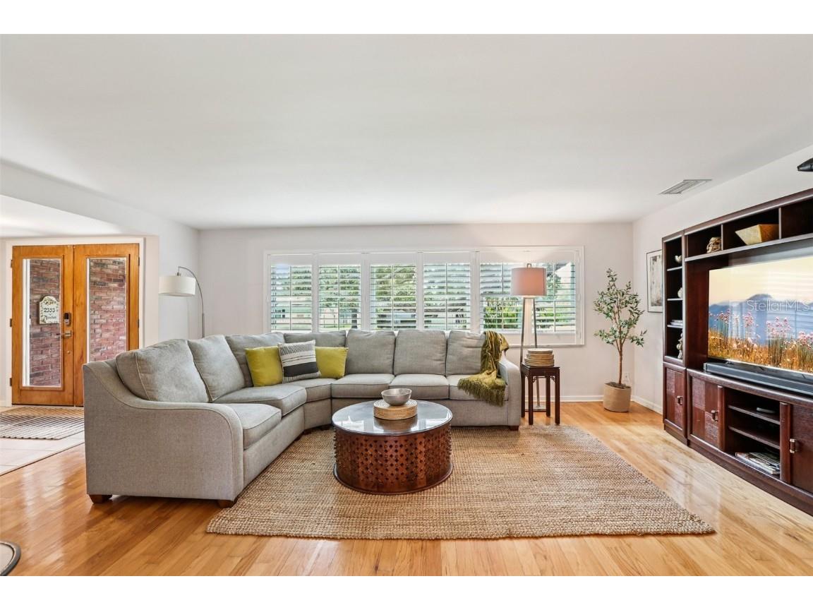 2353 Demaret Drive Dunedin FL 34698 TB8436831 image5