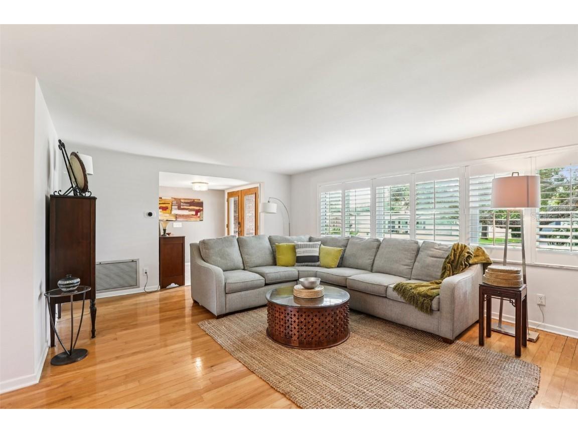 2353 Demaret Drive Dunedin FL 34698 TB8436831 image6