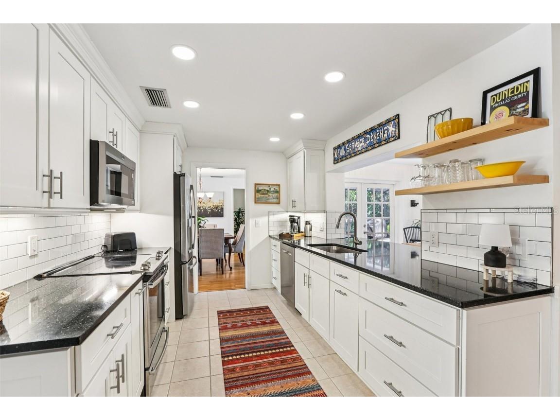 2353 Demaret Drive Dunedin FL 34698 TB8436831 image8