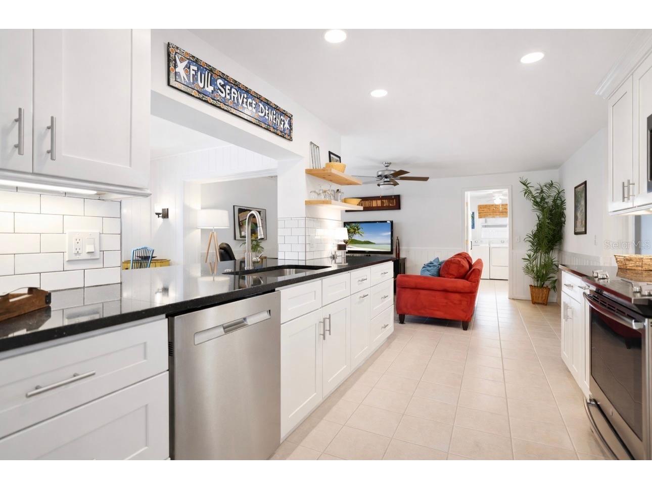 2353 Demaret Drive Dunedin FL 34698 TB8481635 image2