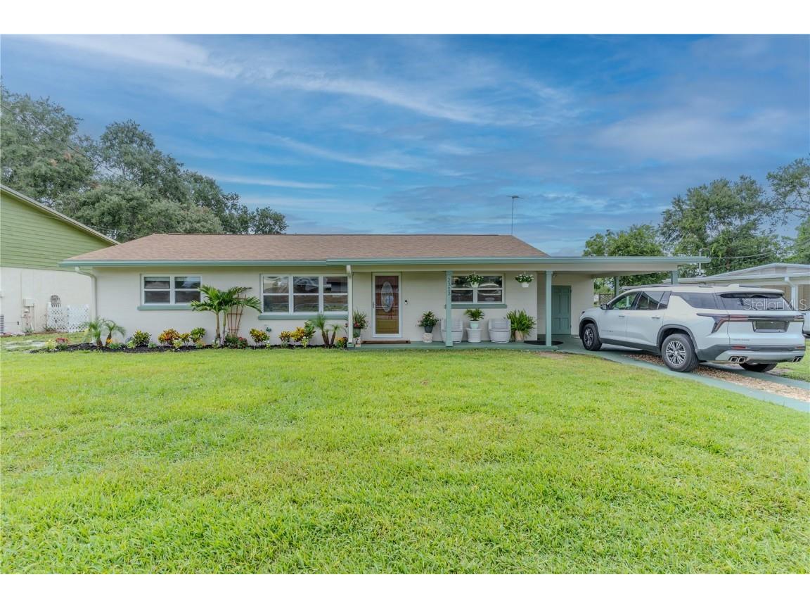 2353 N Crystal Lake Drive Lakeland FL 33801 - Crystal Lake P4935801 image1