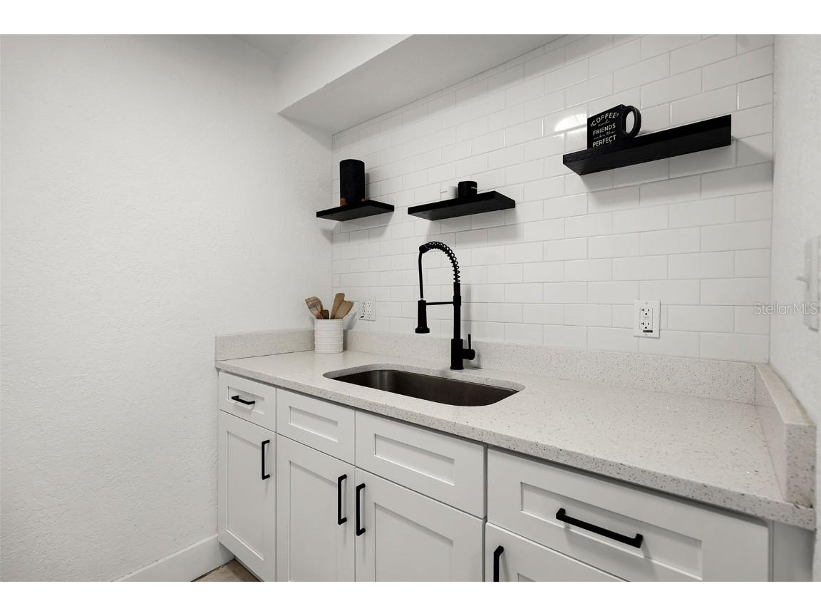 2353 Shelley Street #15 Clearwater FL 33765 O6328526 image4