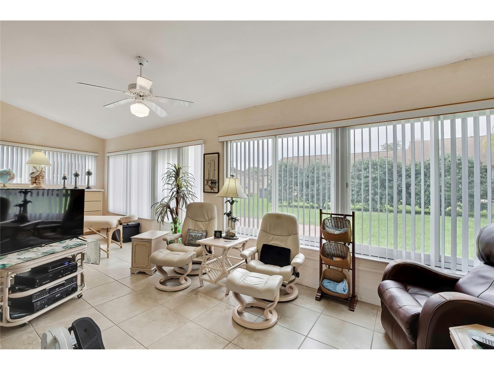 2353 Summercrest Lane Spring Hill FL 34606 TB8490369 image14