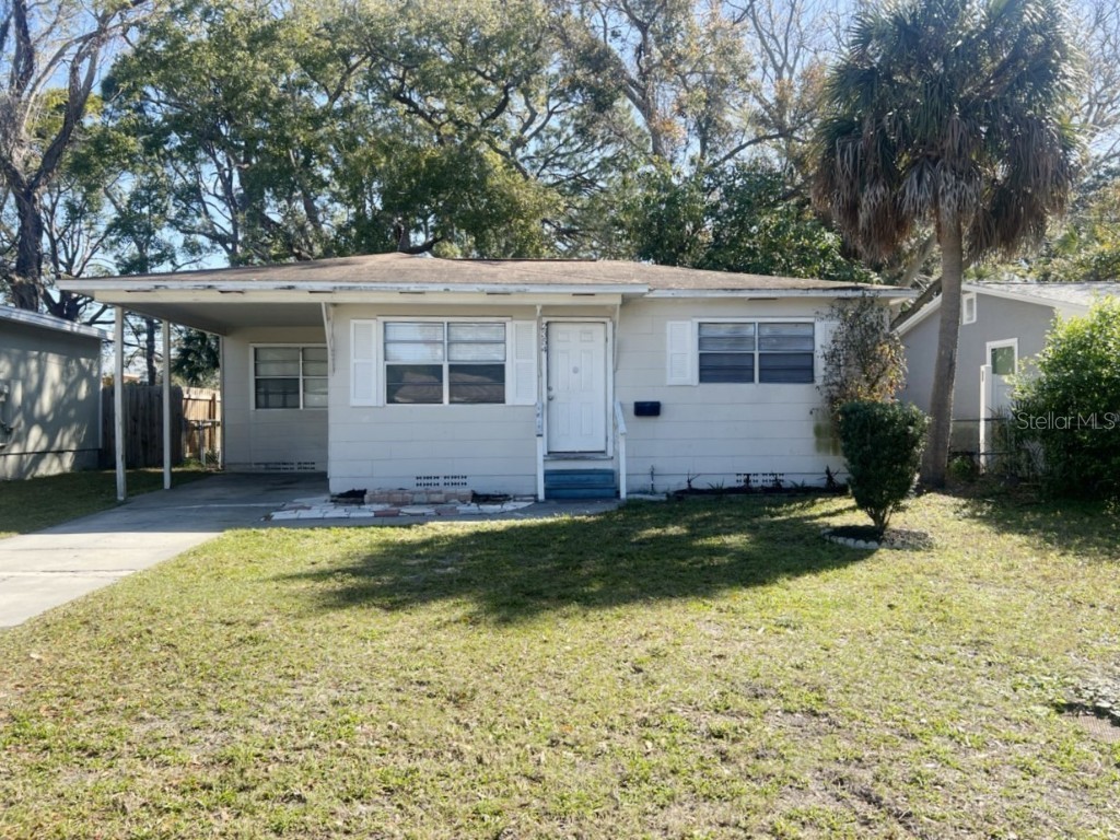 2354 35th Street S Saint Petersburg FL 33711 U8236500 image1