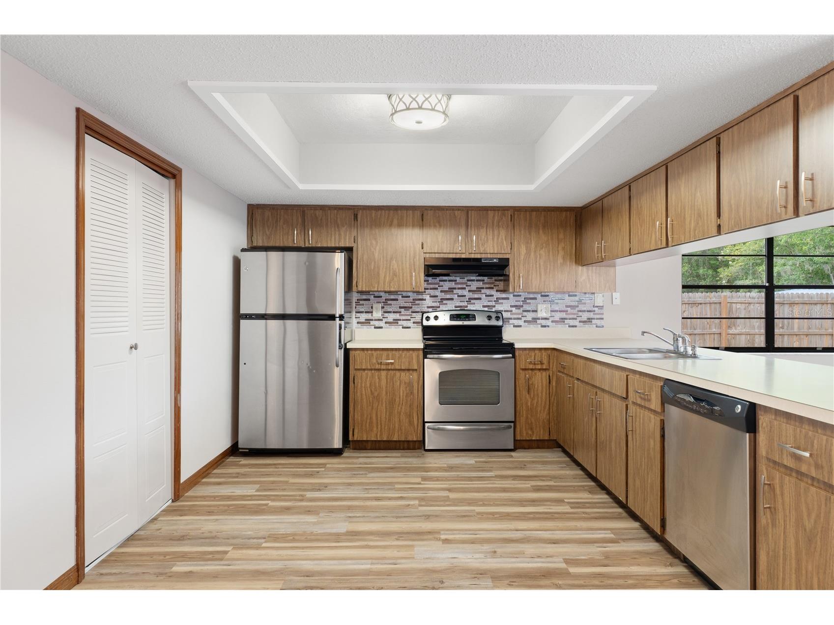 2354 Deltona Boulevard Spring Hill FL 34606 W7887678 image15