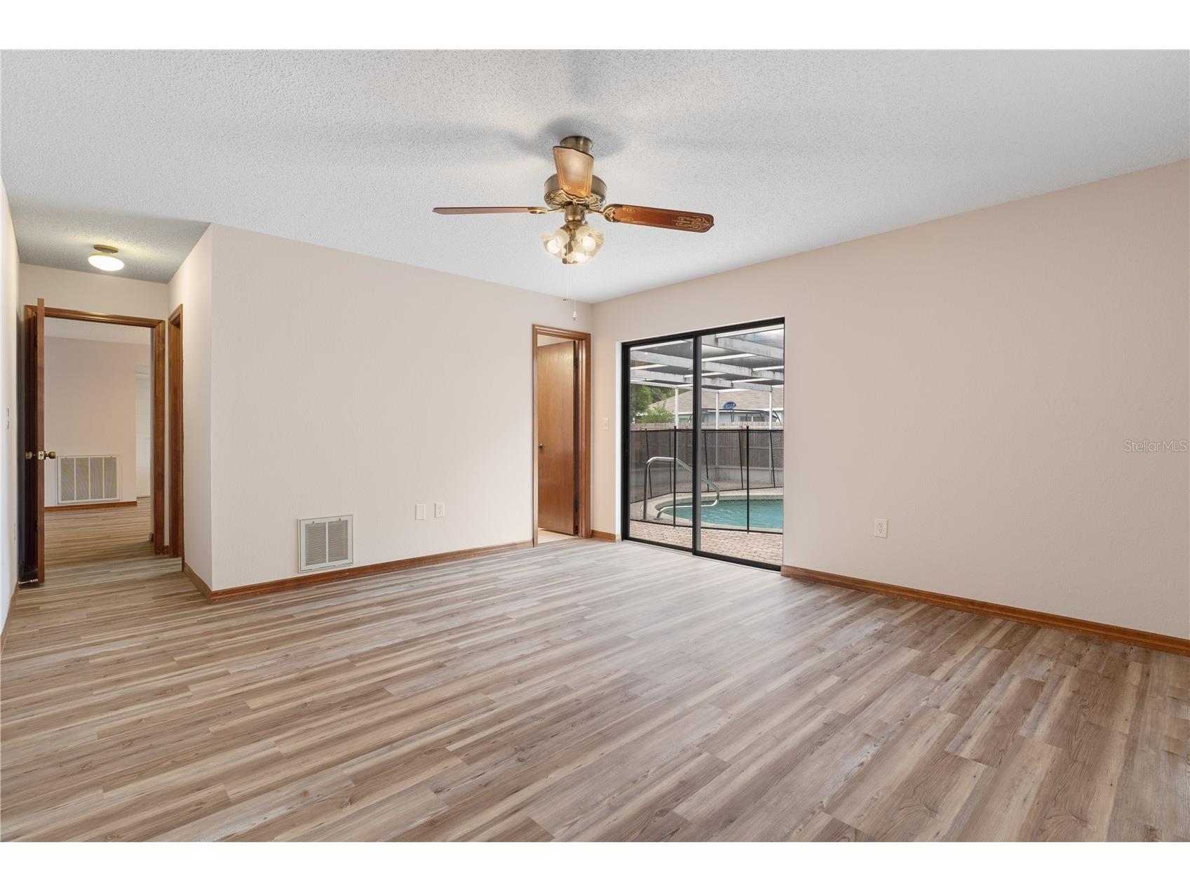 2354 Deltona Boulevard Spring Hill FL 34606 W7887678 image24