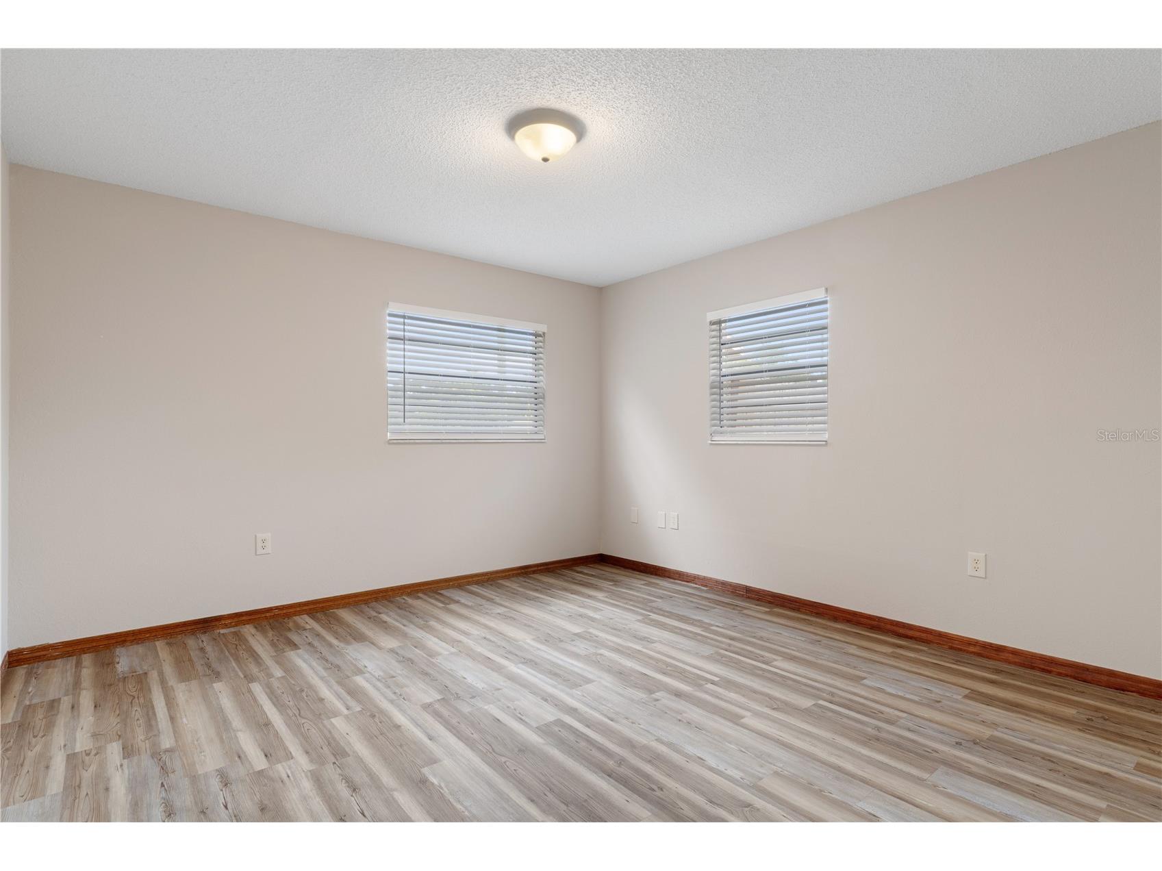 2354 Deltona Boulevard Spring Hill FL 34606 W7887678 image26