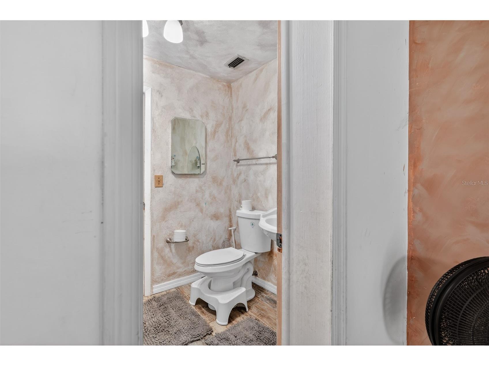 2354 Green Street South Daytona FL 32119 O6408489 image11