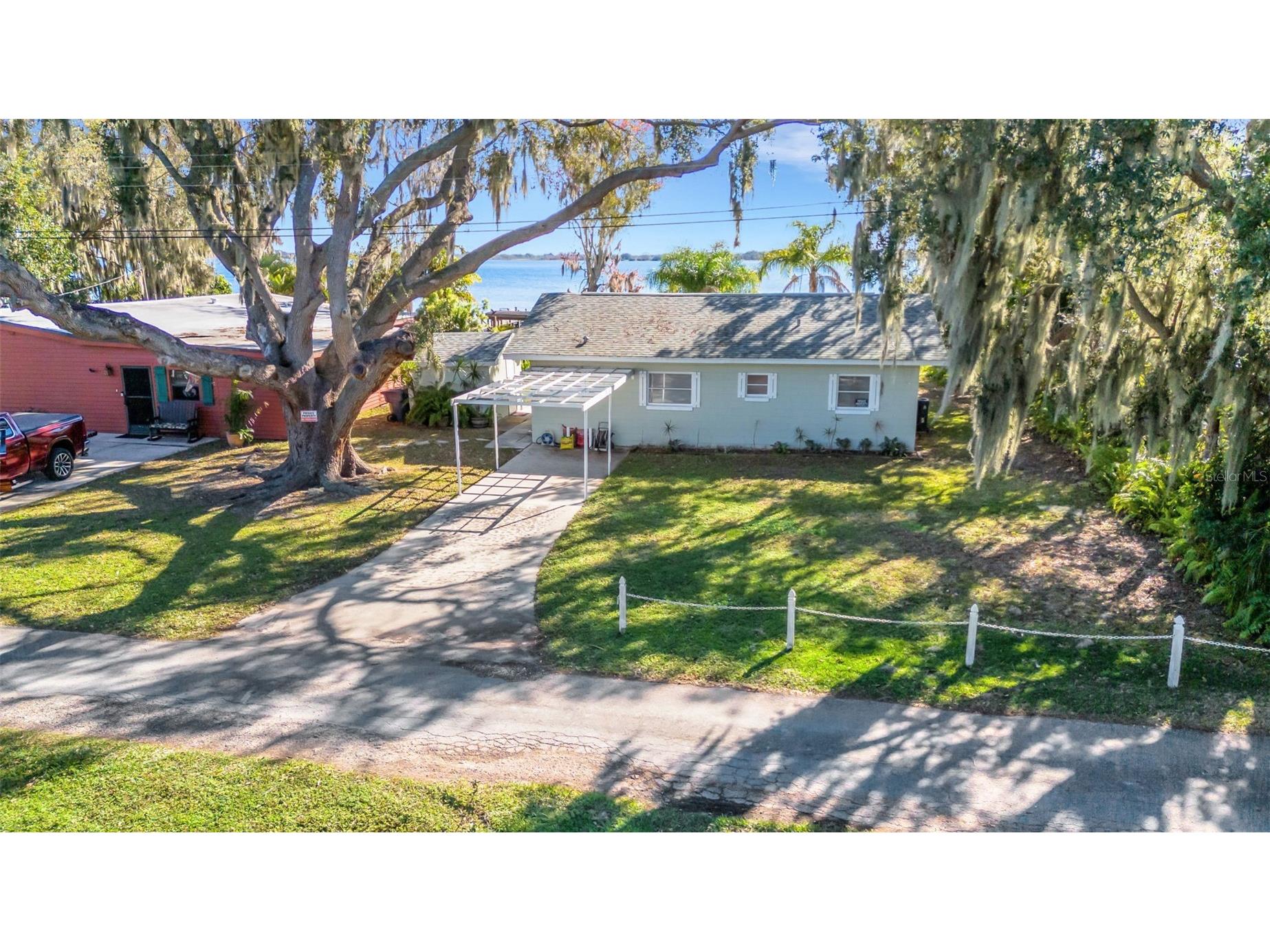 2354 Lakeview Drive Haines City FL 33844 - LAKE LOWERY L4958908 image1