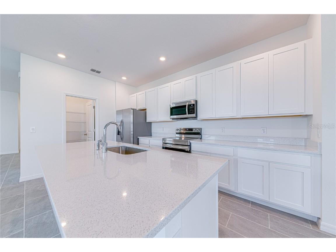 2354 Lancashire Street Davenport FL 33896 O6360883 image12