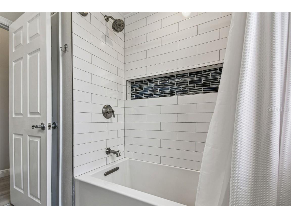 2354 Little Country Road Parrish FL 34219 A4670185 image69