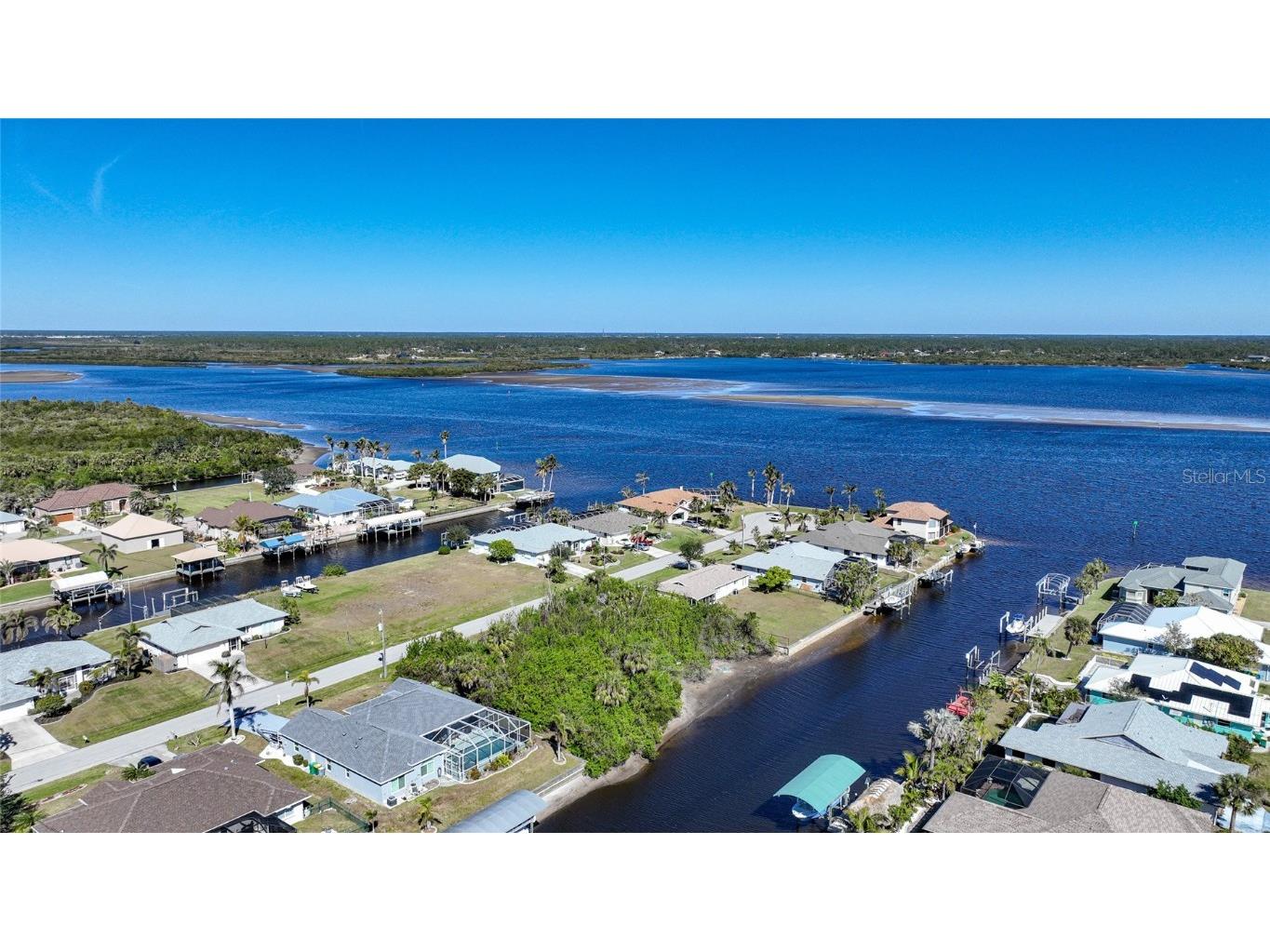 2354 Pappas Terrace Port Charlotte FL 33981 - PAPAS WATERWAY C7503608 image4