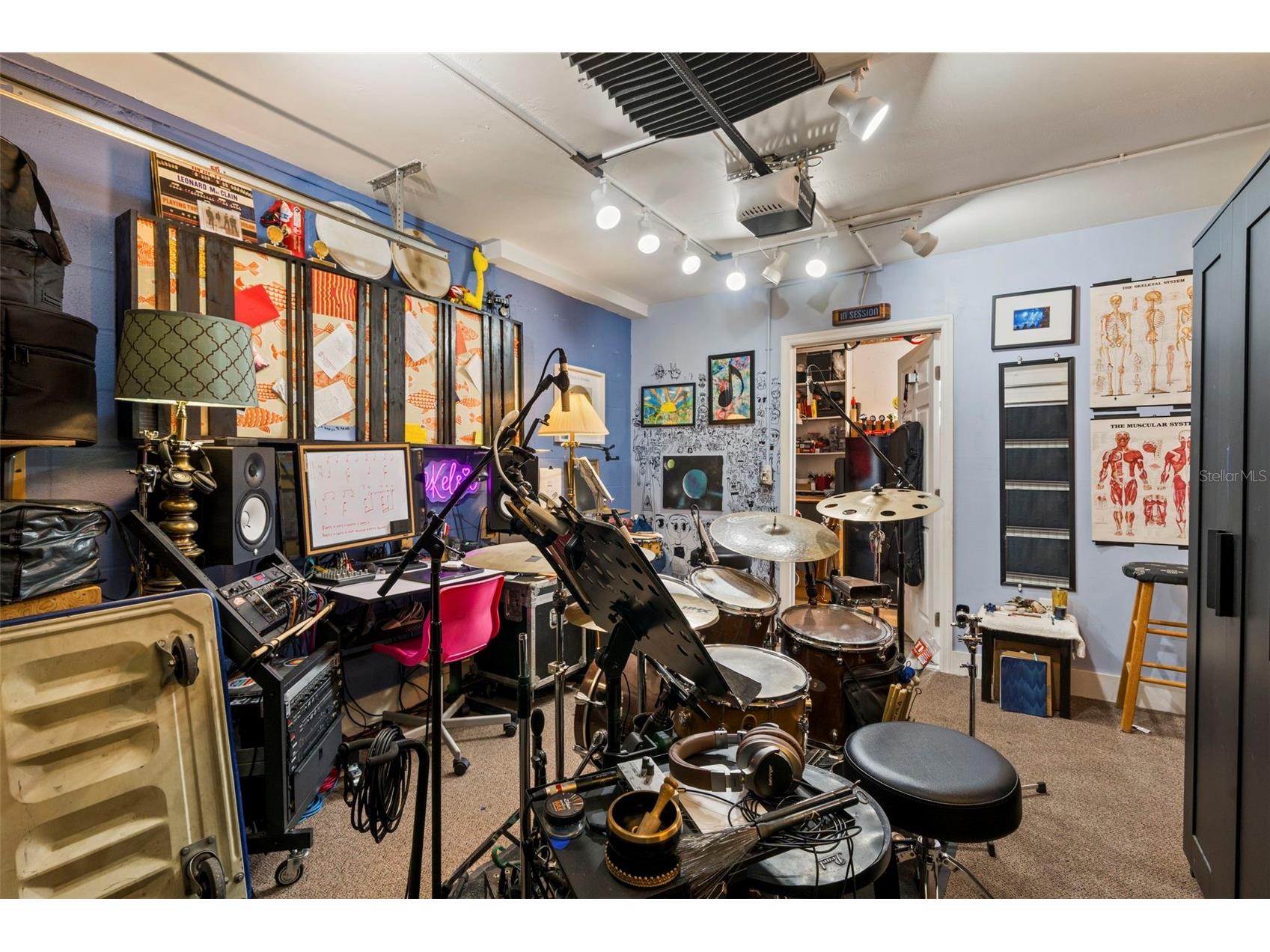 2355 14th Avenue N Saint Petersburg FL 33713 TB8528441 image25
