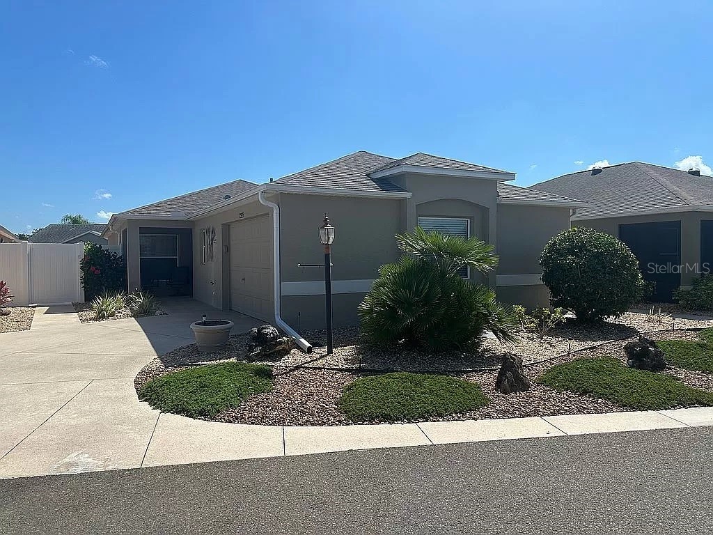 2355 Arbordale Avenue The Villages FL 32162 O6206615 image1