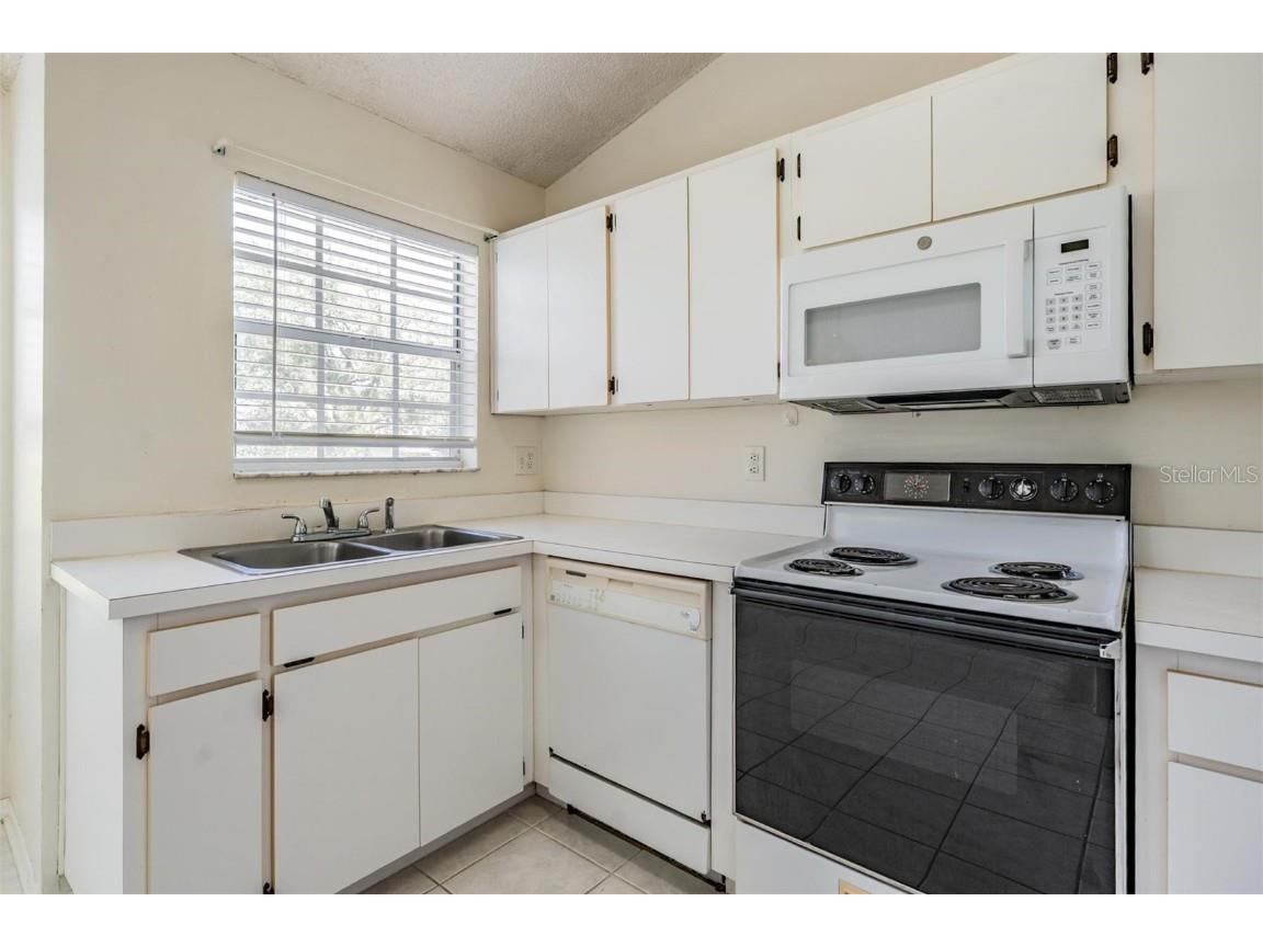 2355 Bentley Drive Palm Harbor FL 34684 TB8388469 image15