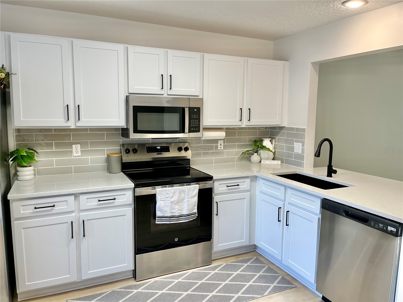 2355 Water View Loop Kissimmee FL 34743 TB8478675 image4